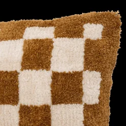 Sierkussens & Plaids|Ygo Kussen DAMDRO Dambordmotief Oker