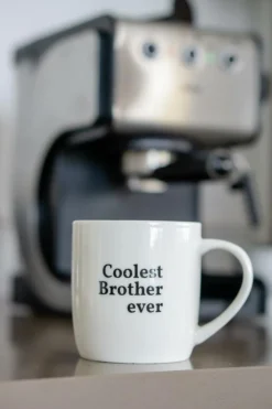 Servies|Ygo Mok Coolest Brother Ever