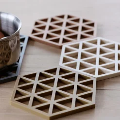 Potten & Pannen|Ygo Potonderzetter TRIANGLES Sil. Black