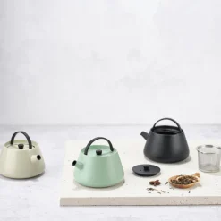 Koffie & Thee|Ygo Theepot BILL Gietijzer Zwart 38cl