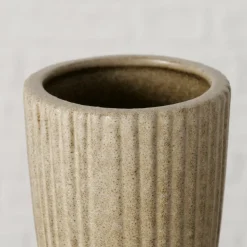 Woondecoratie|Ygo Vaas OSIS Laag Ker. Mat Beige